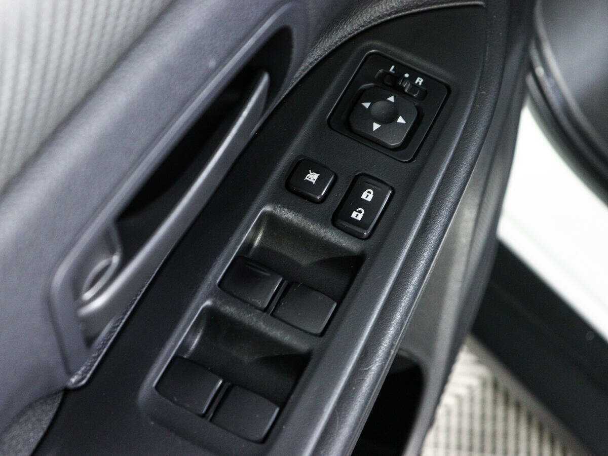 Mitsubishi Outlander 2013 года с пробегом. Фото: #14