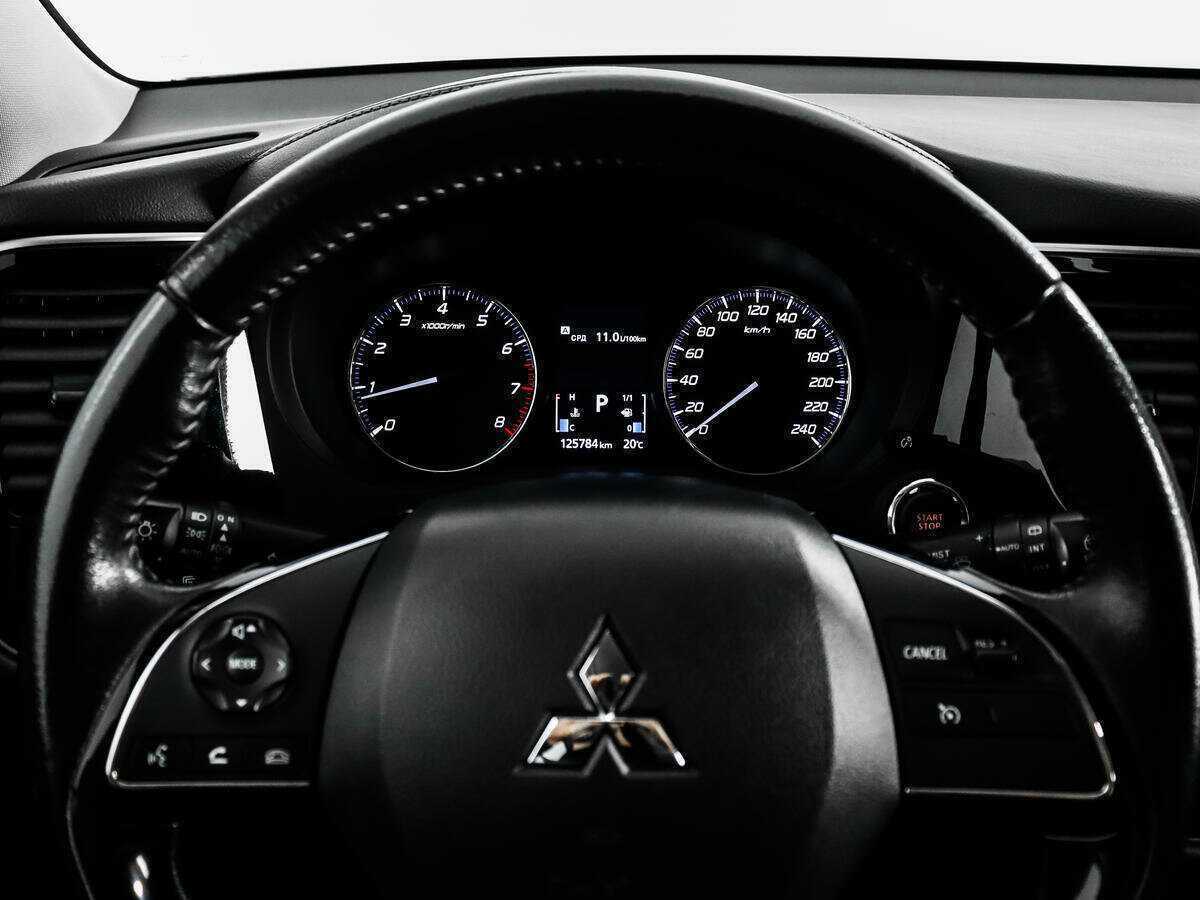 Mitsubishi Outlander 2020 года с пробегом. Фото: #16