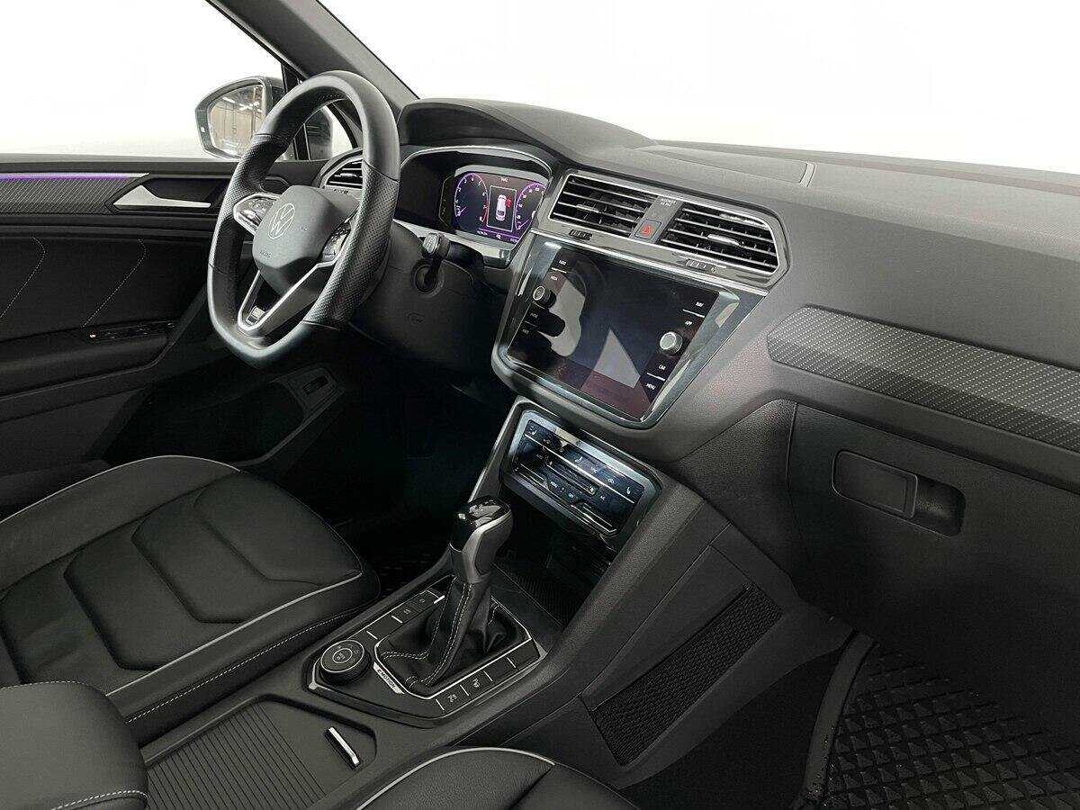 Volkswagen Tiguan 2021 года с пробегом. Фото: #8