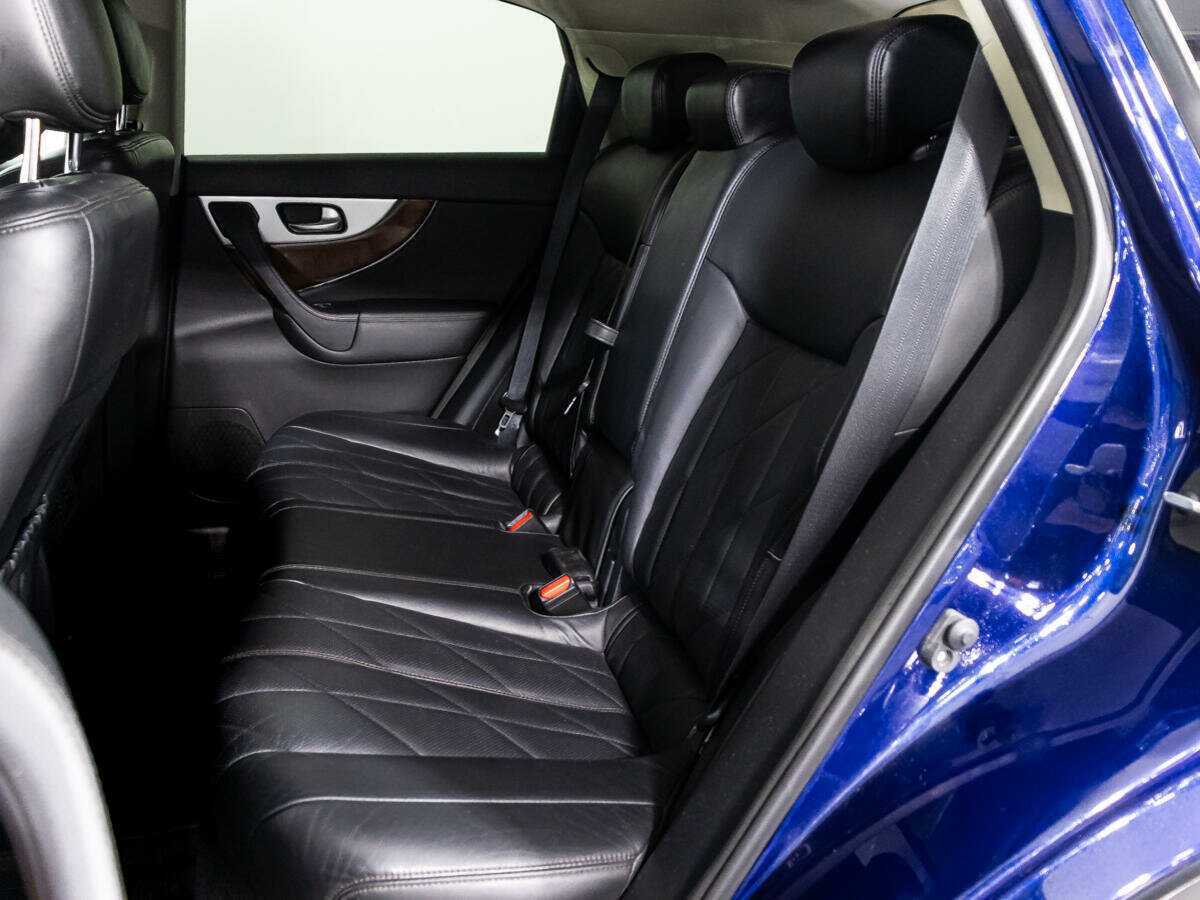 Infiniti FX 2012 года с пробегом. Фото: #9