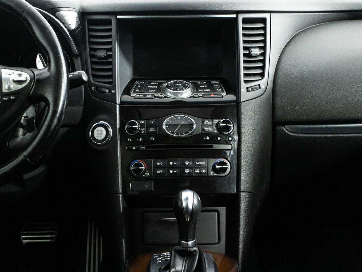 Infiniti FX 2012 года с пробегом. Фото: #13