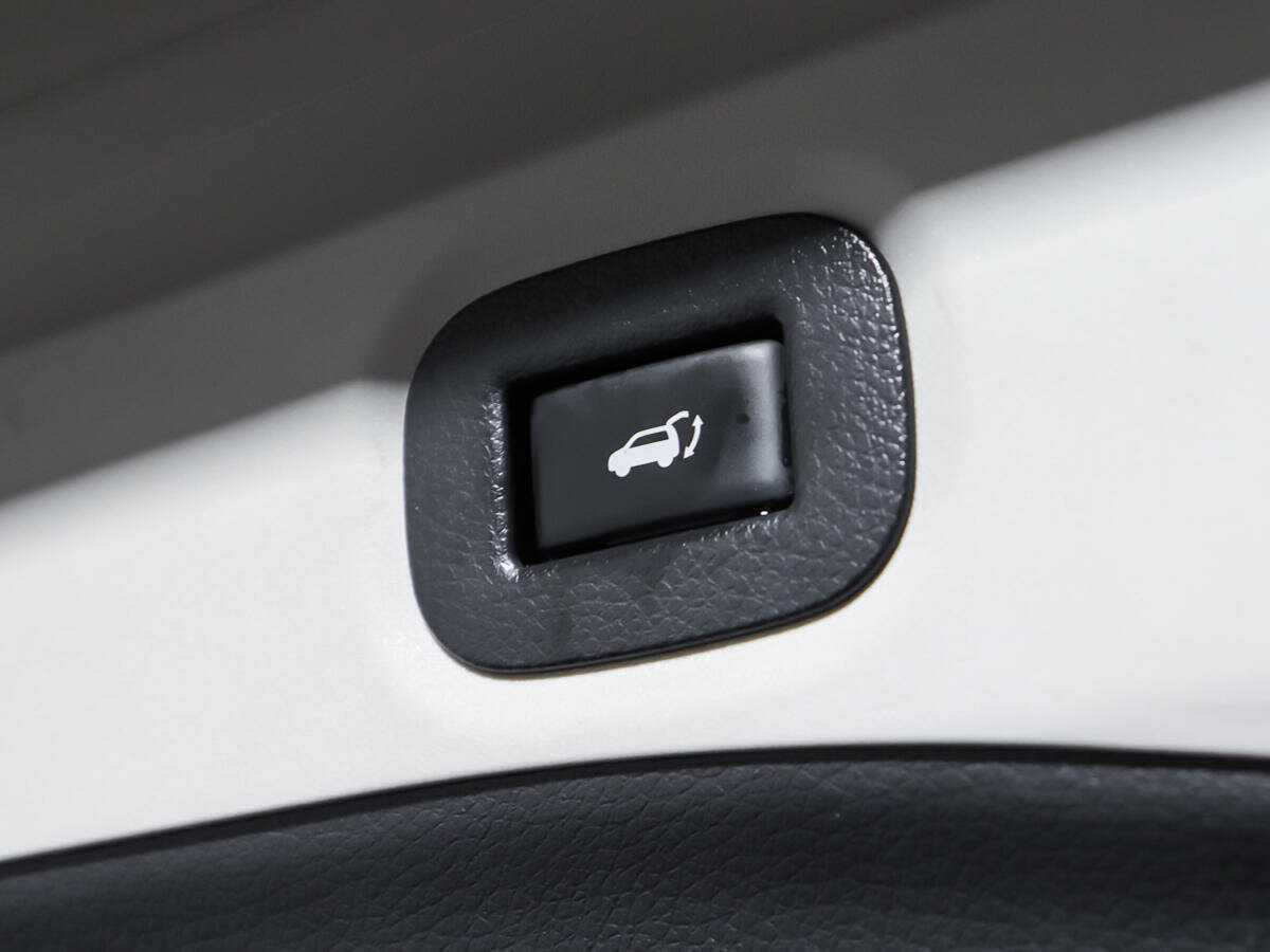 Б/У Ниссан Икс-Трейл 2018 года. Фото: #13