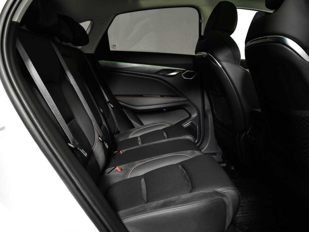 Geely Tugella 2021 года с пробегом. Фото: #9