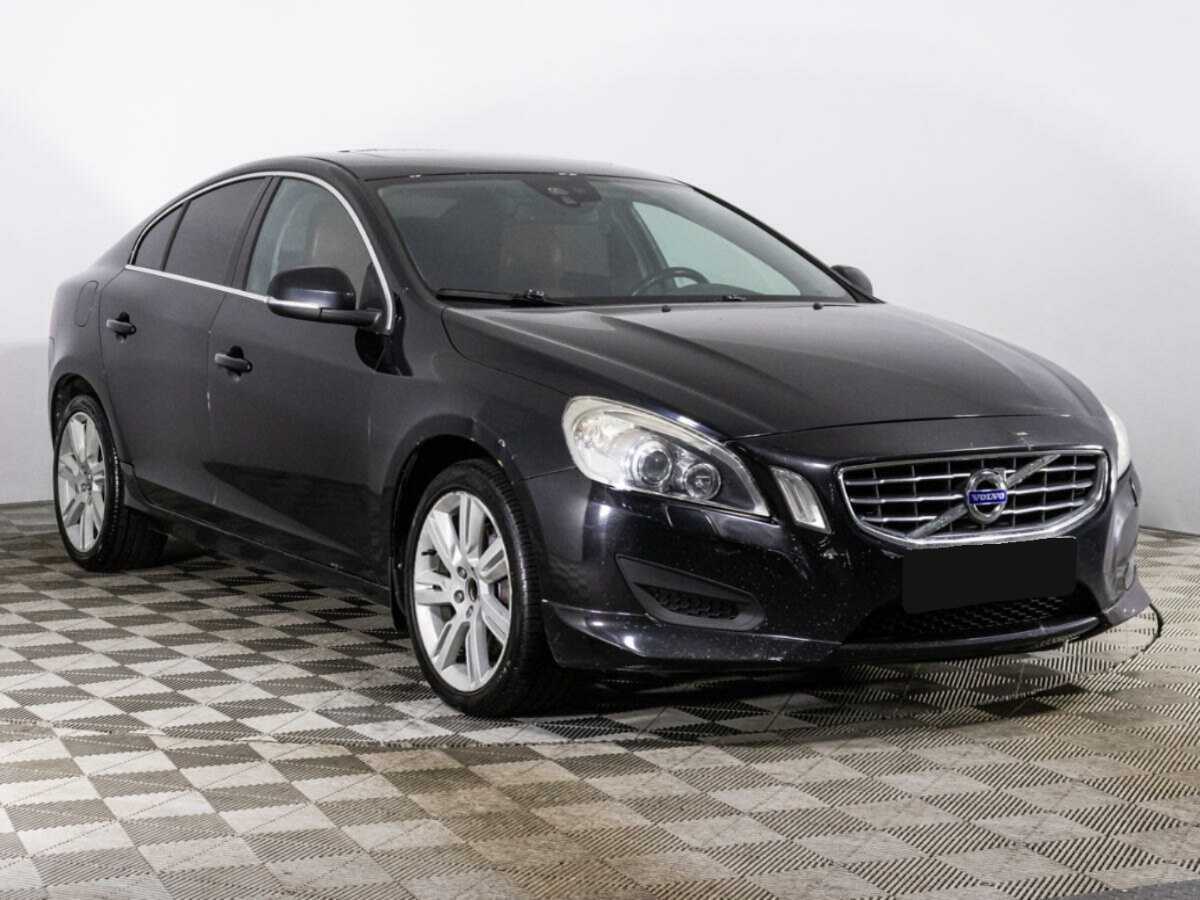 Volvo S60 2012 года с пробегом. Фото: #2