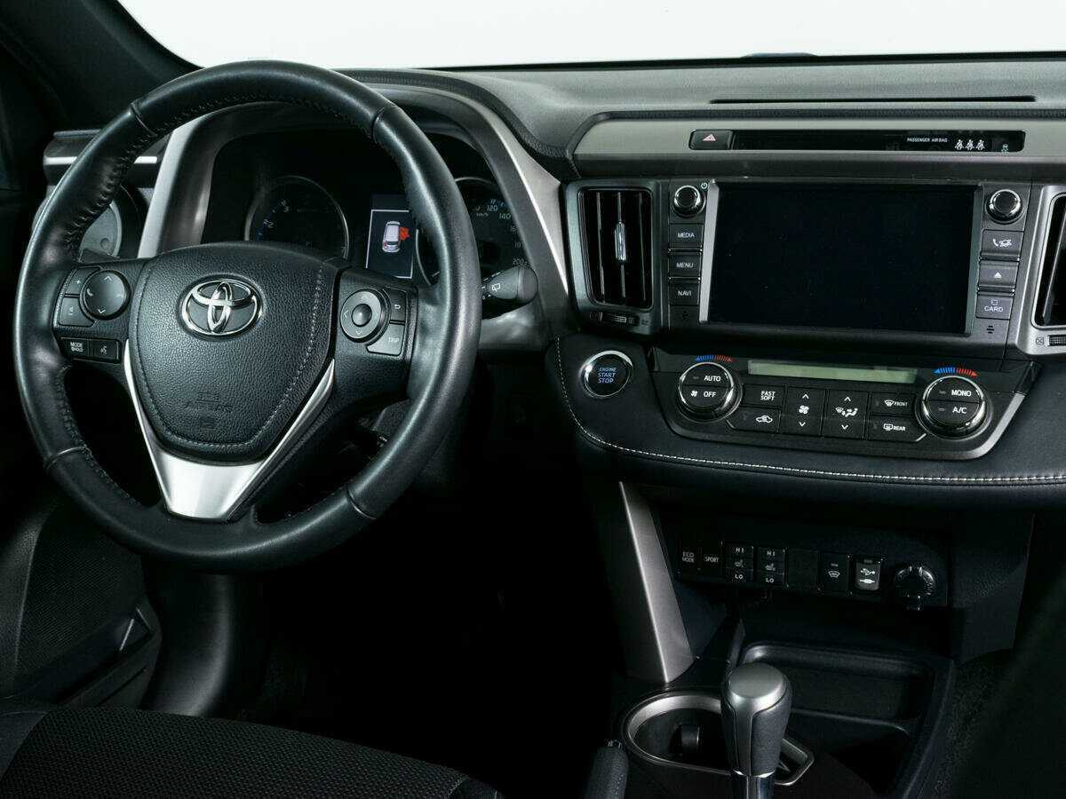 Toyota RAV4 2019 года с пробегом. Фото: #10