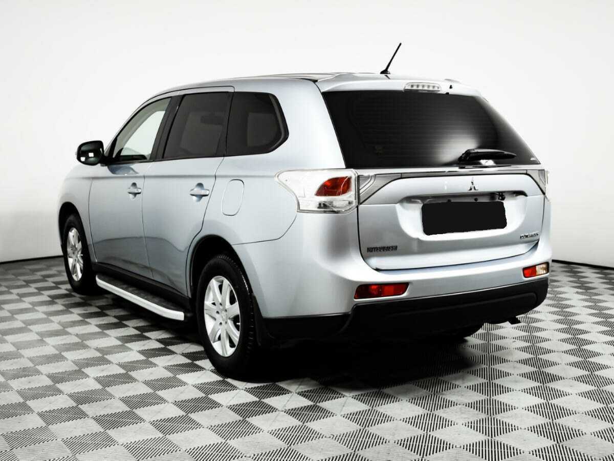 Mitsubishi Outlander 2013 года с пробегом. Фото: #6