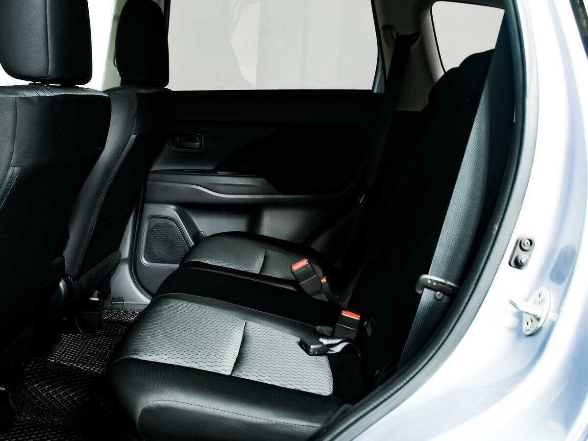 Mitsubishi Outlander 2013 года с пробегом. Фото: #10