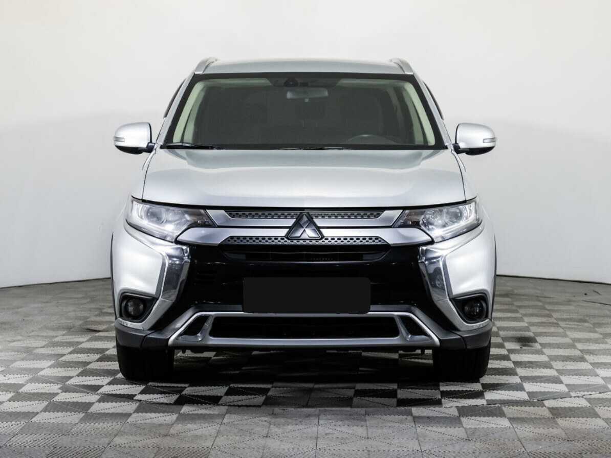 Mitsubishi Outlander 2019 года с пробегом. Фото: #1