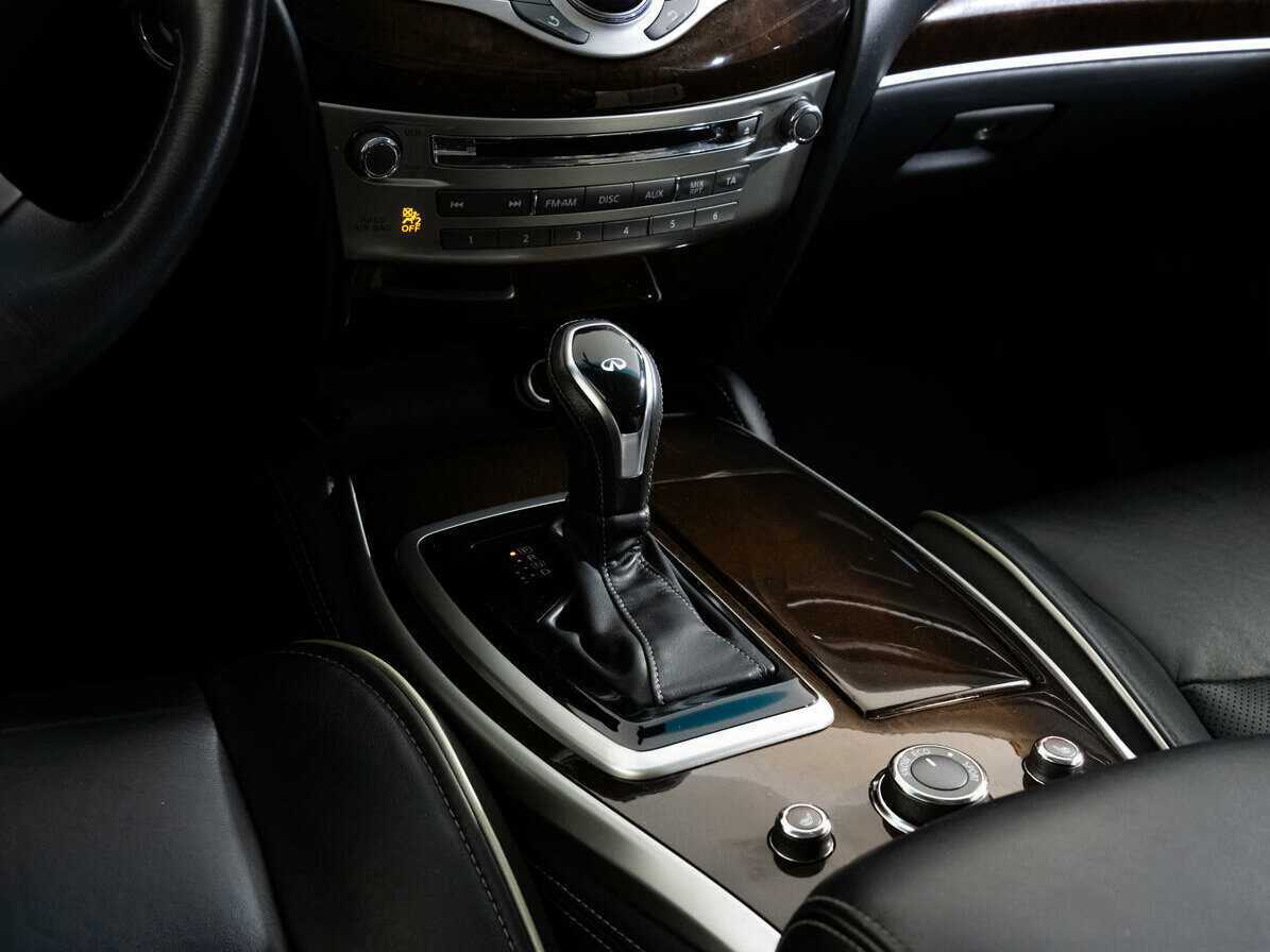 Infiniti QX60 2017 года с пробегом. Фото: #14
