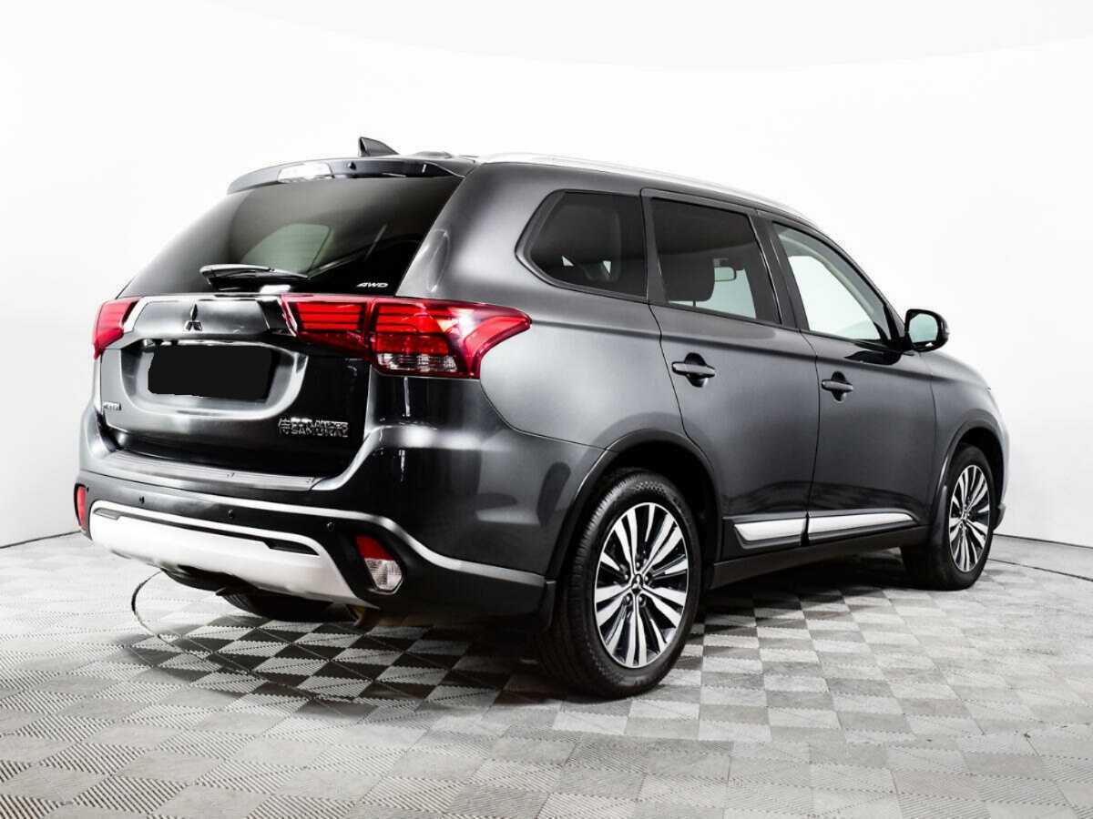 Mitsubishi Outlander 2020 года с пробегом. Фото: #4