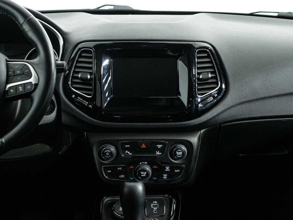 Jeep Compass 2017 года с пробегом. Фото: #13