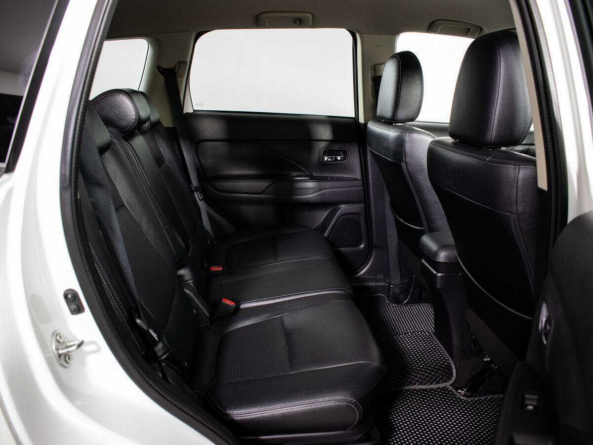 Mitsubishi Outlander 2016 года с пробегом. Фото: #8