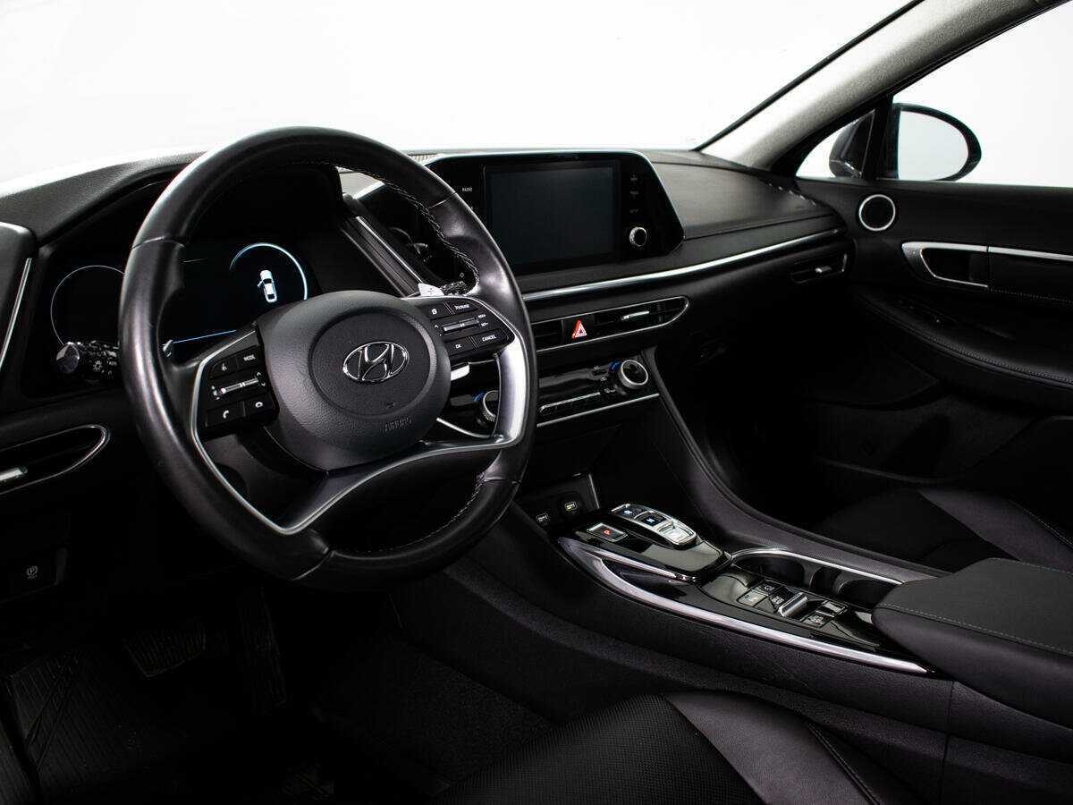 Hyundai Sonata 2023 года с пробегом. Фото: #12