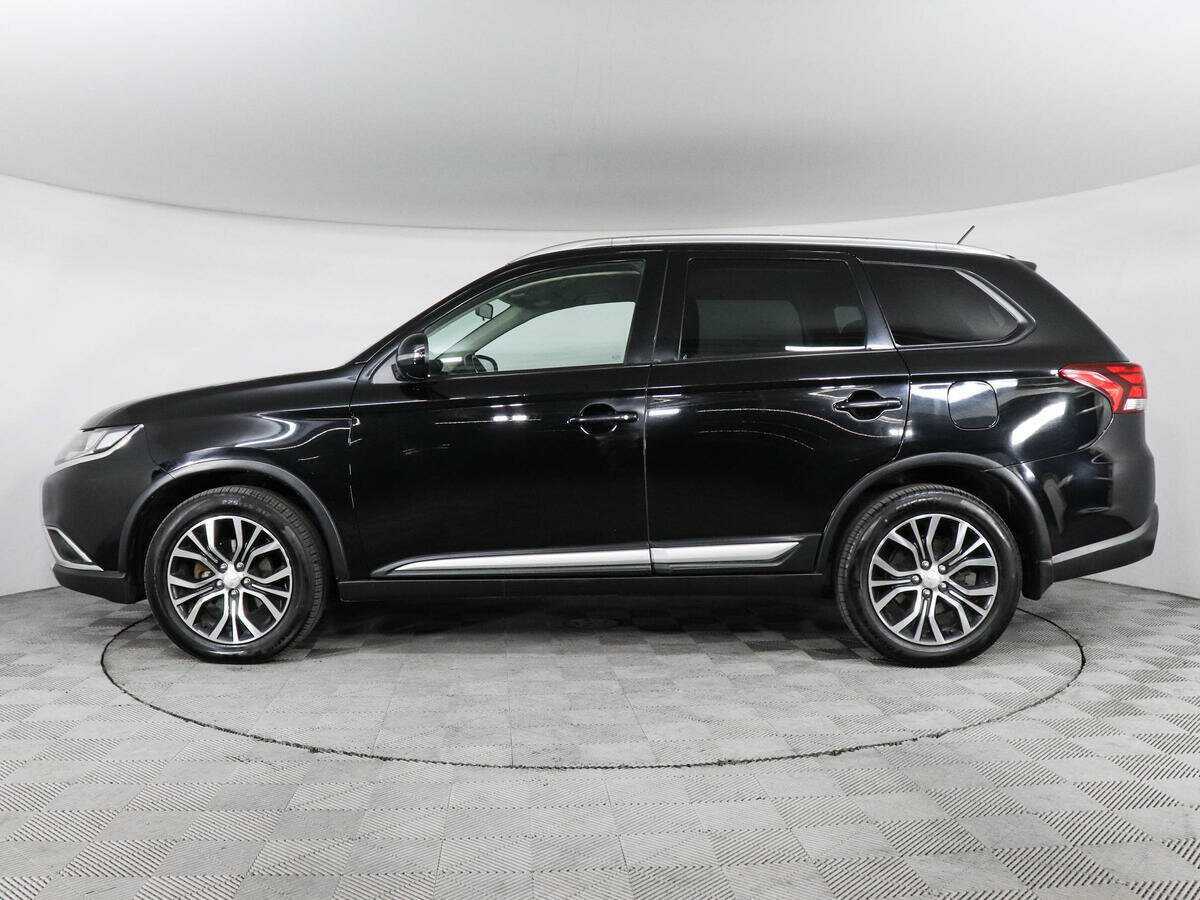 Mitsubishi Outlander 2016 года с пробегом. Фото: #7