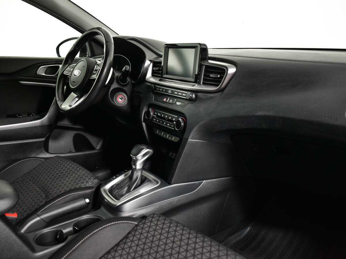 Б/У Киа Сид 2019 года. Фото: #8