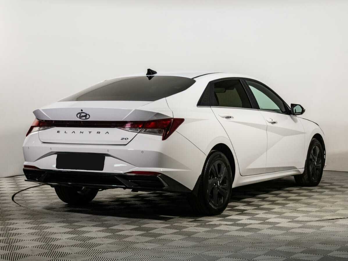 Б/У Хендай Елантра 2021 года. Фото: #3