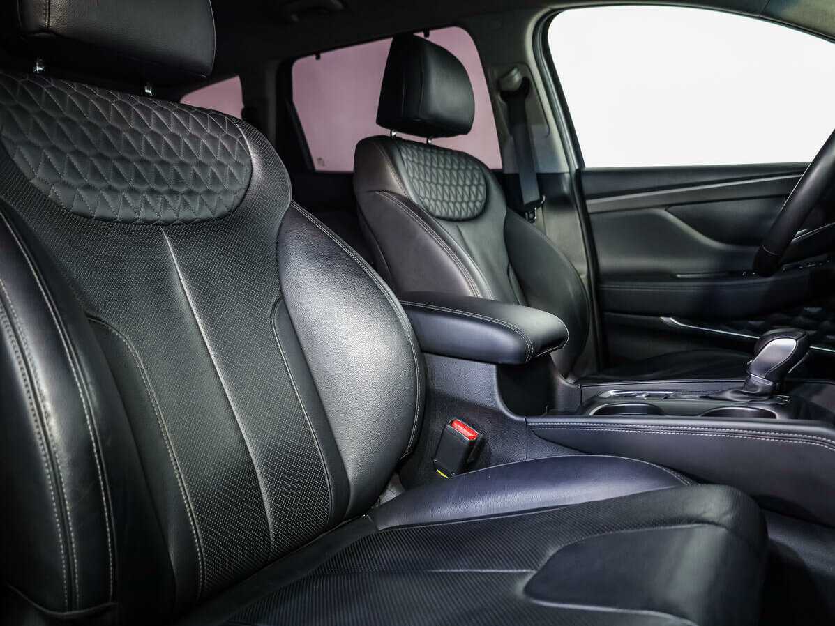 Hyundai Santa Fe 2018 года с пробегом. Фото: #10