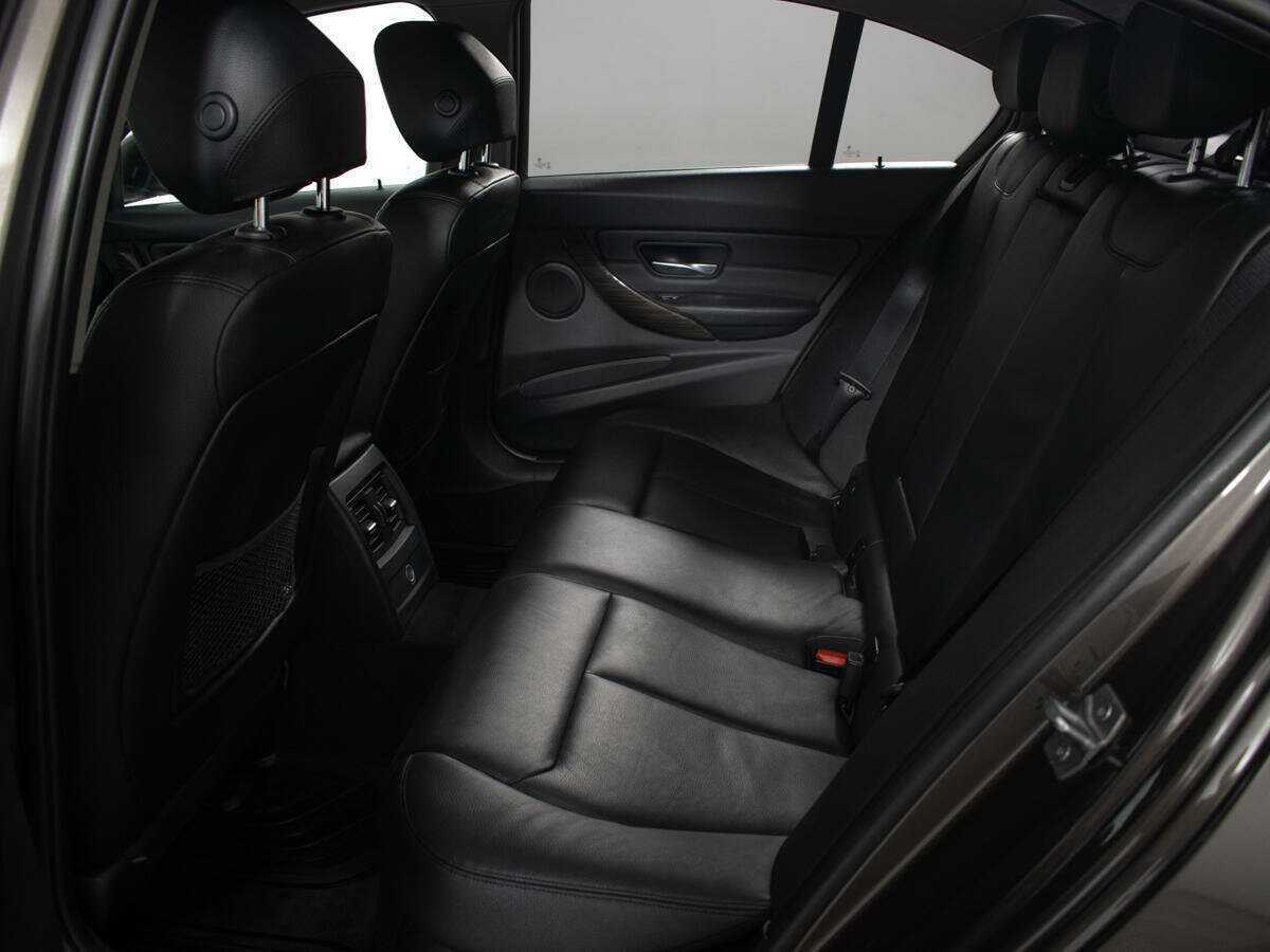 BMW 3 серии 2013 года с пробегом. Фото: #9