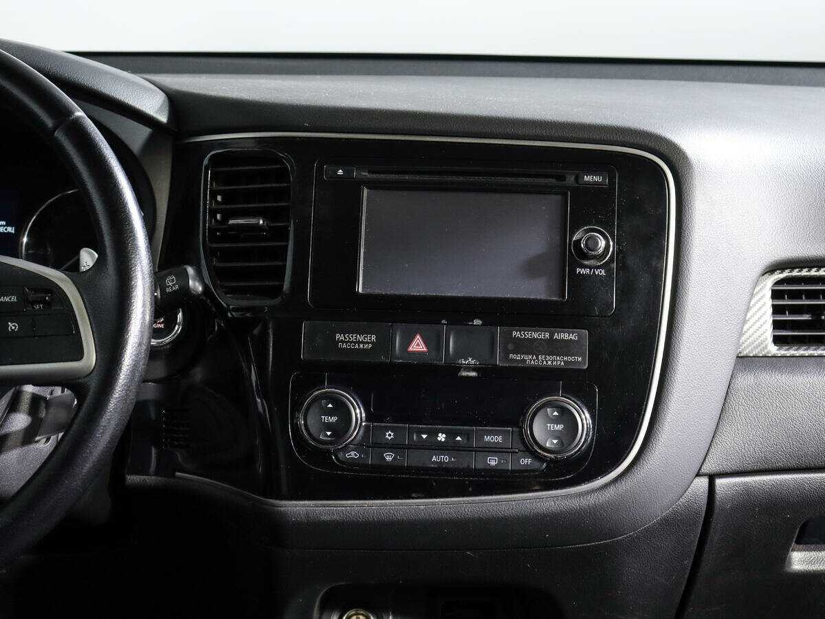 Mitsubishi Outlander 2012 года с пробегом. Фото: #12