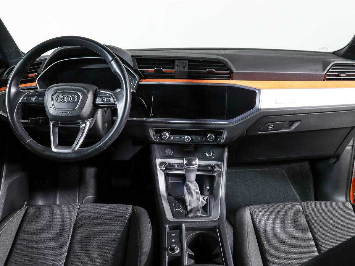 Audi Q3 2019 года с пробегом. Фото: #9