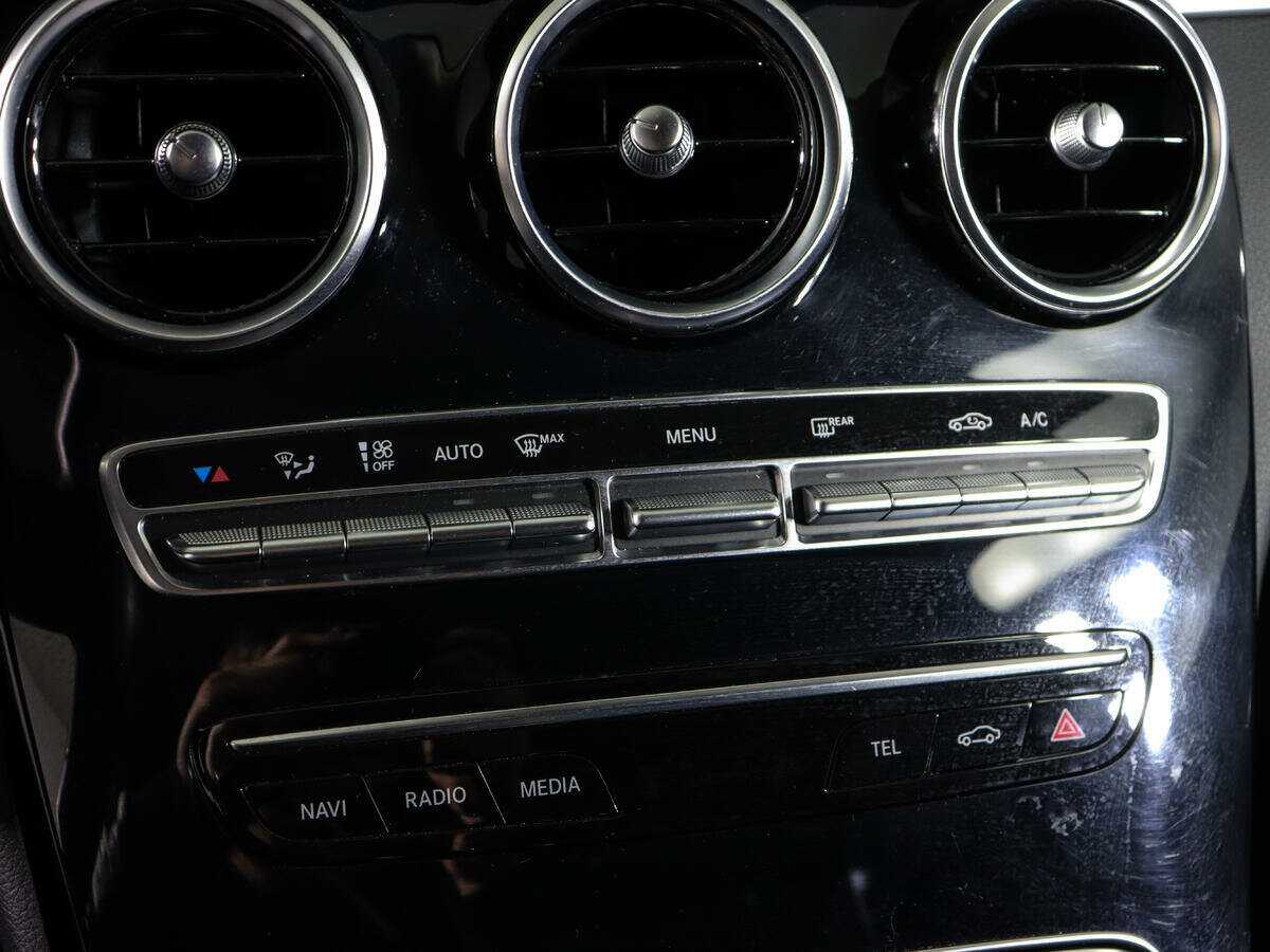 Mercedes-Benz C-Класс 2018 года с пробегом. Фото: #15