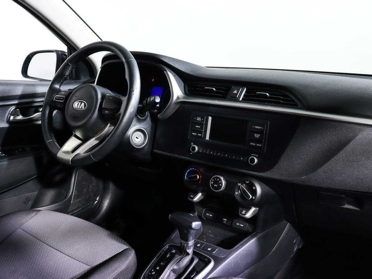 Б/У Киа Рио 2021 года. Фото: #7