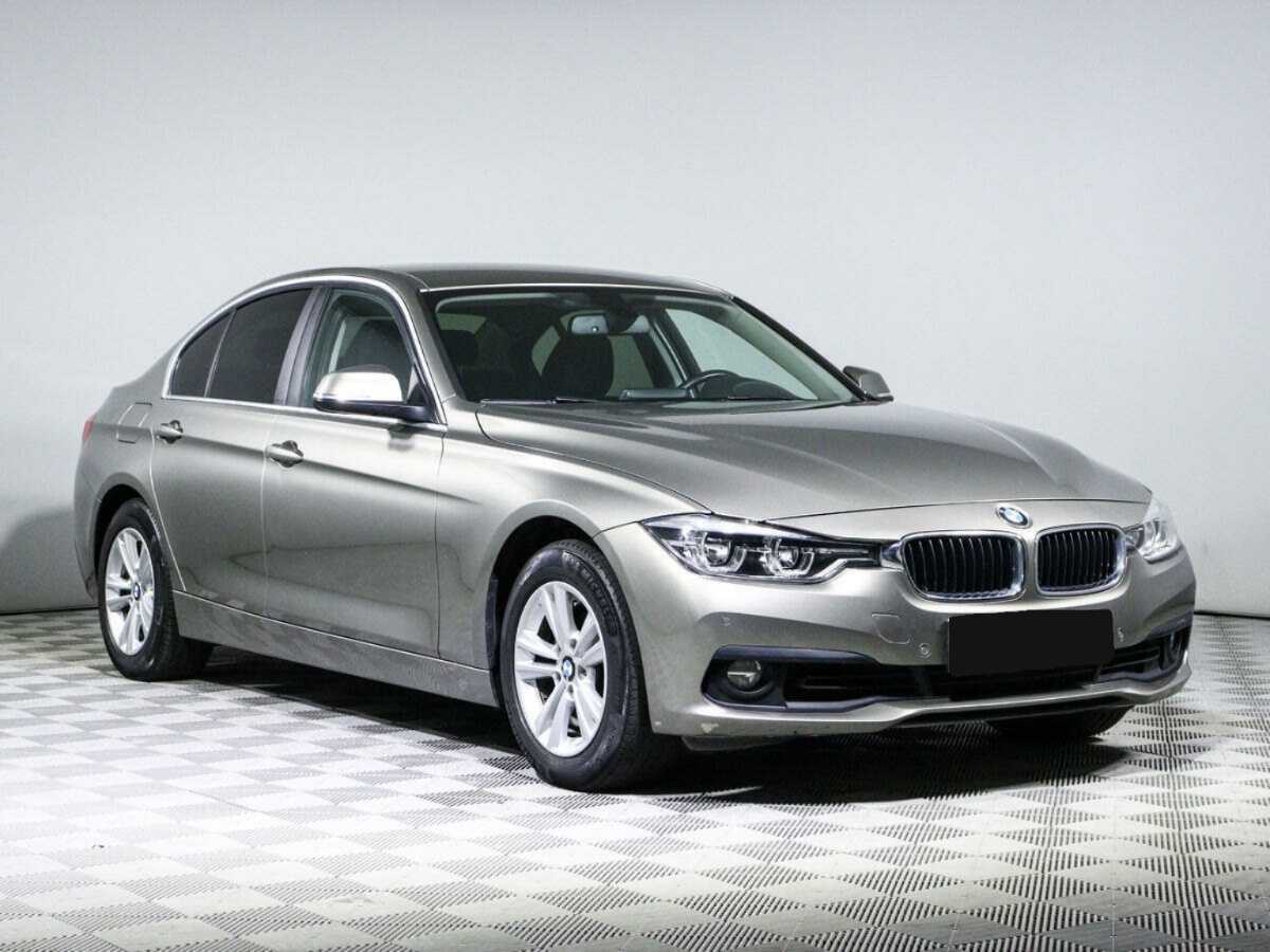 BMW 3 серии 2017 года с пробегом. Фото: #2