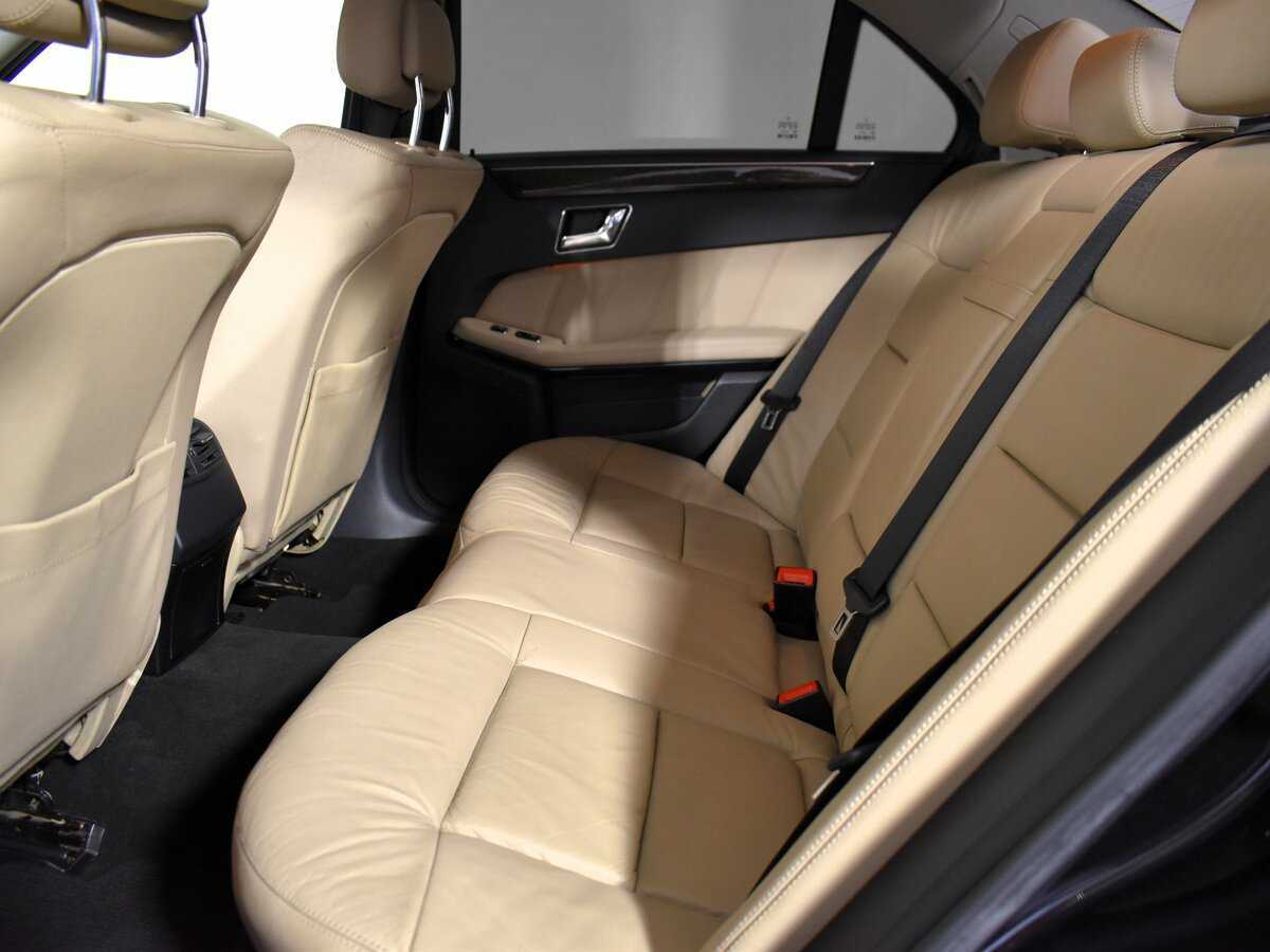 Mercedes-Benz E-Класс 2012 года с пробегом. Фото: #9