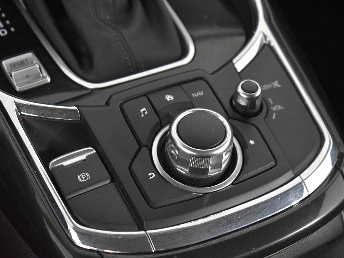 Mazda CX-9 2018 года с пробегом. Фото: #18