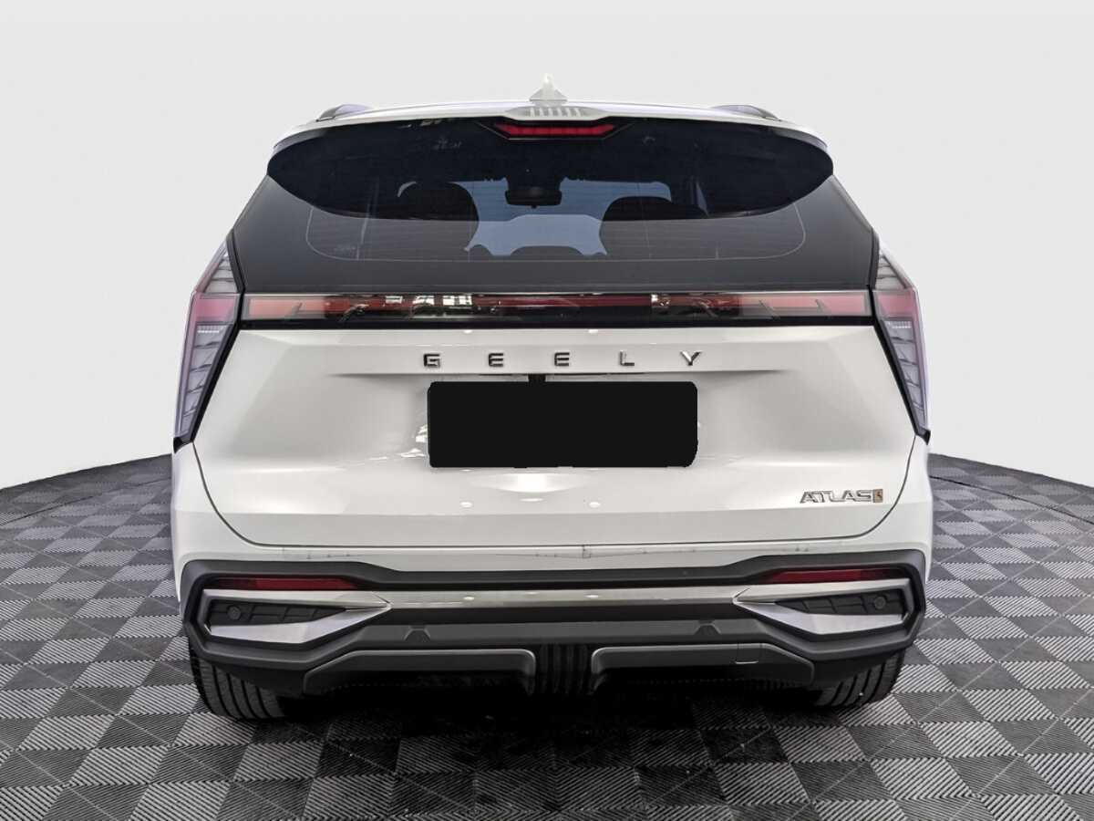 Geely Atlas 2024 года с пробегом. Фото: #5