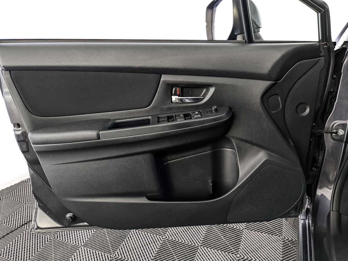 Subaru XV 2012 года с пробегом. Фото: #14