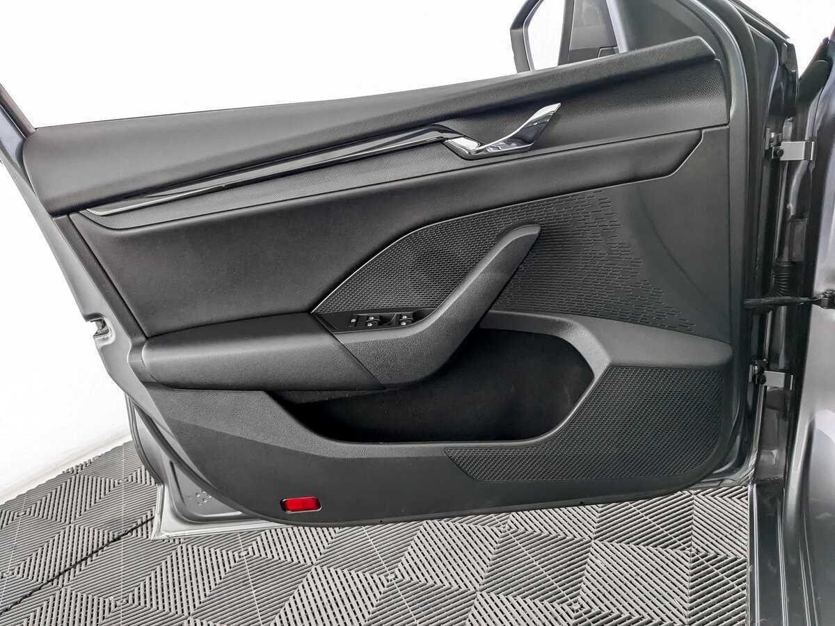 Skoda Octavia 2021 года с пробегом. Фото: #14