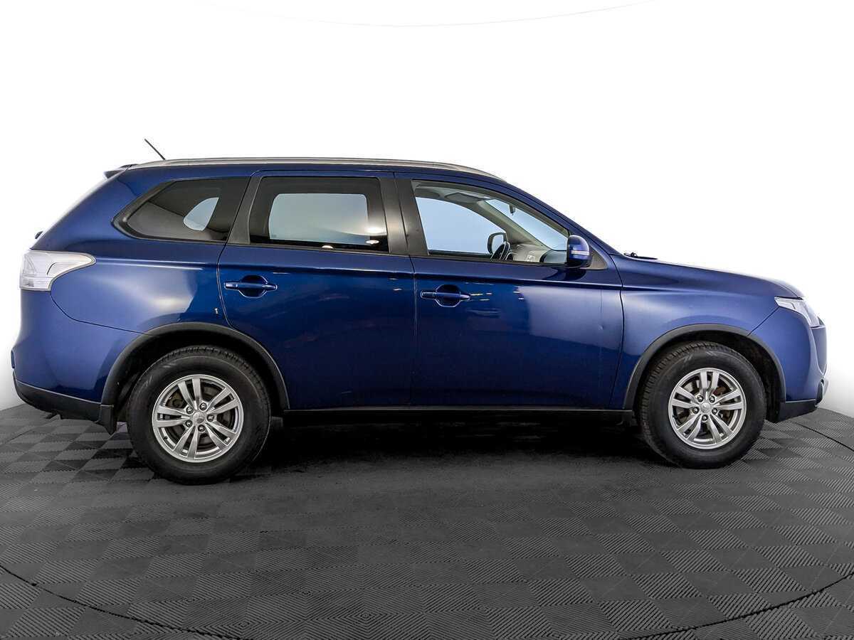 Mitsubishi Outlander 2014 года с пробегом. Фото: #3