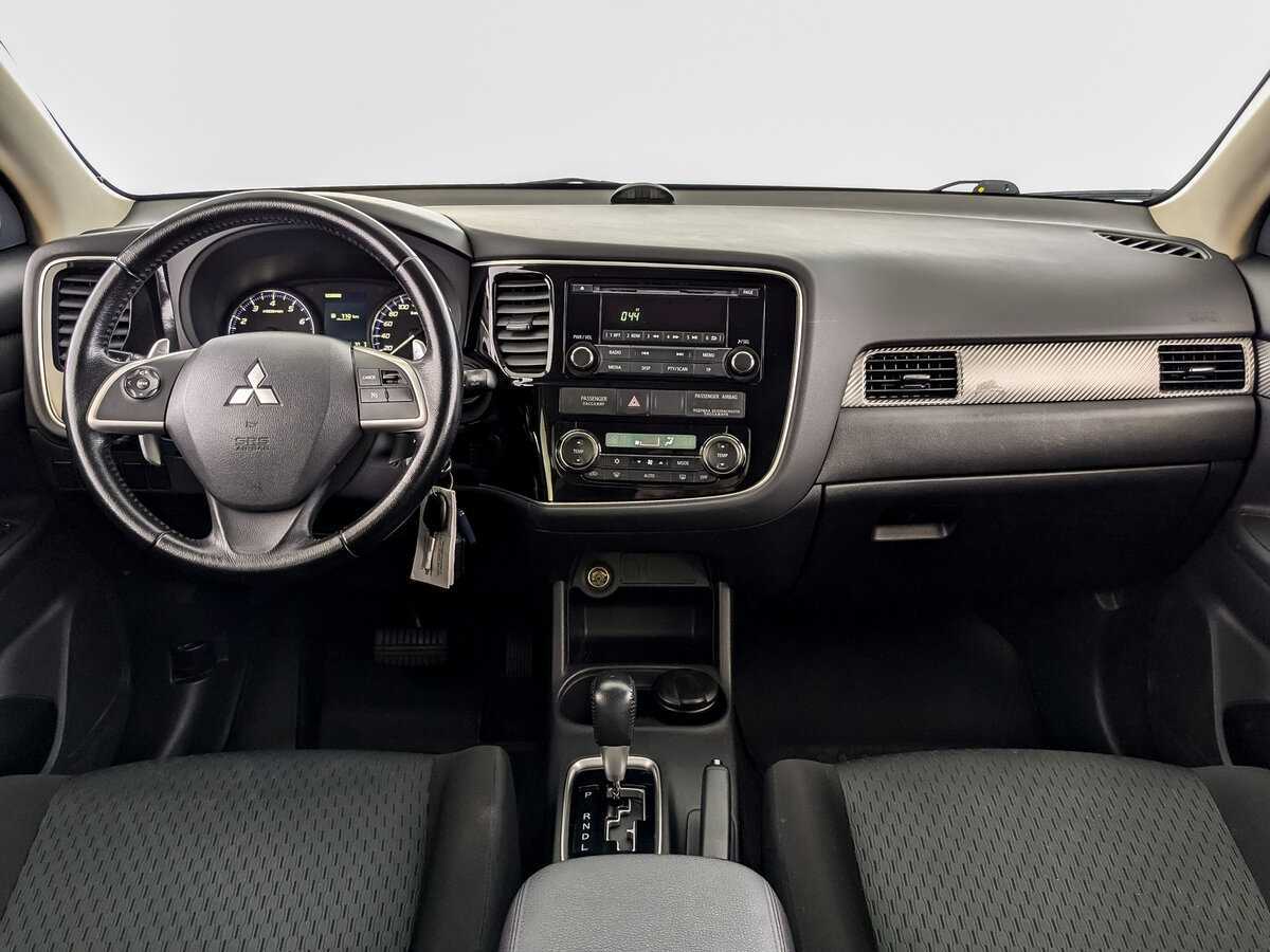 Mitsubishi Outlander 2014 года с пробегом. Фото: #11