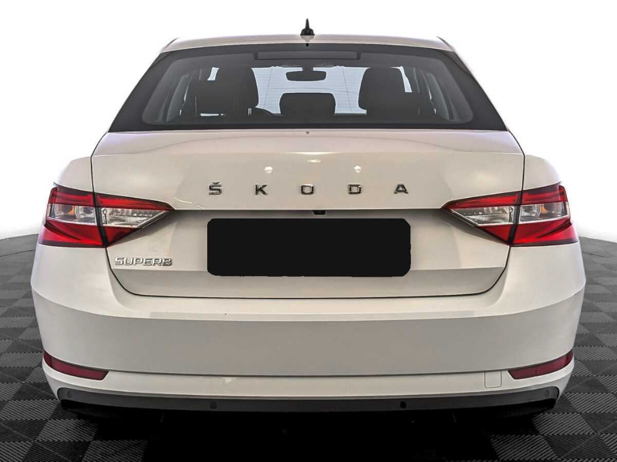 Skoda Superb 2021 года с пробегом. Фото: #5