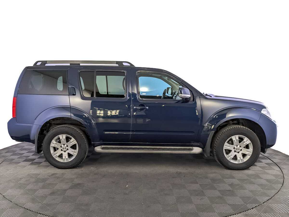 Nissan Pathfinder 2012 года с пробегом. Фото: #3