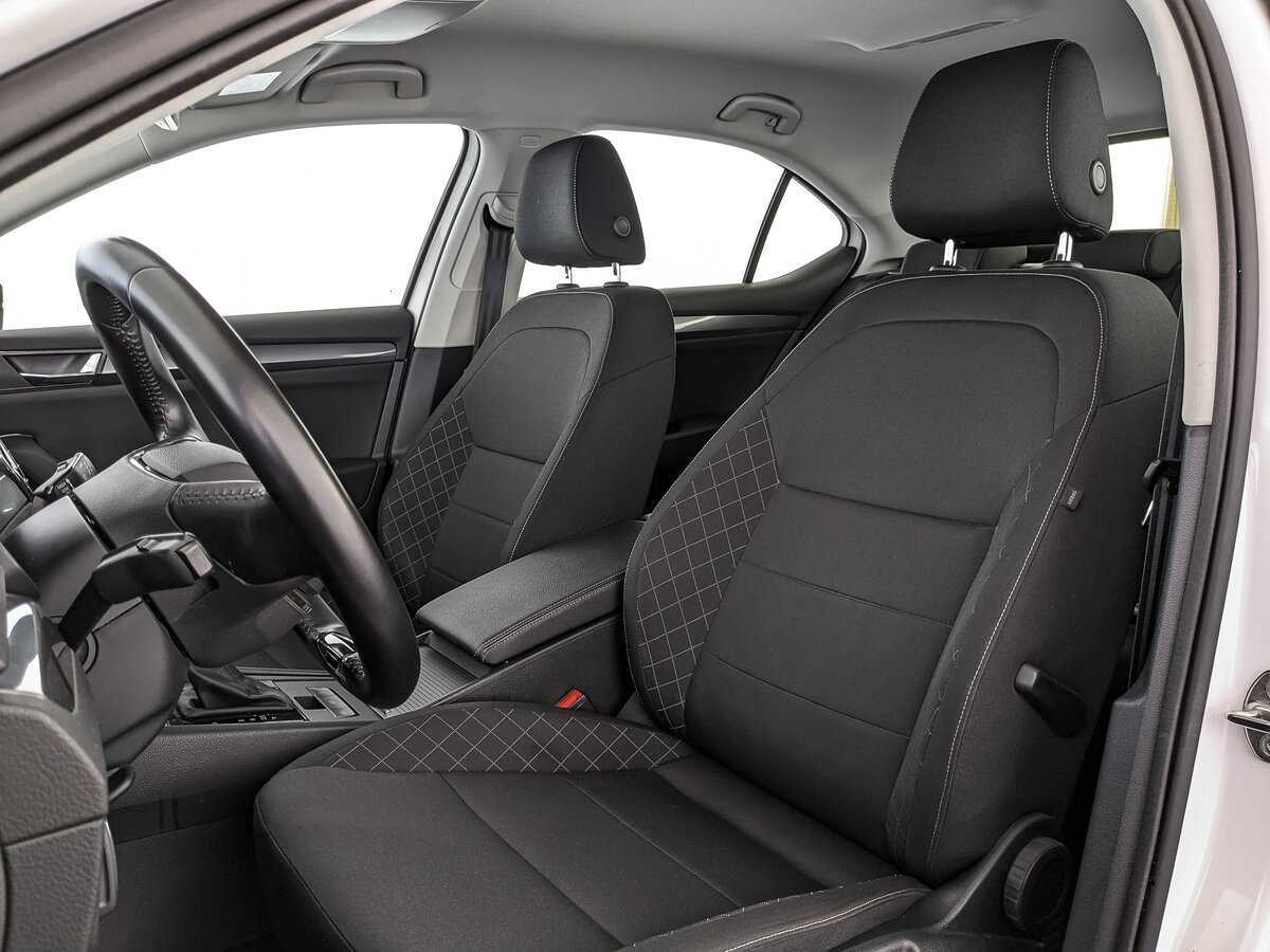 Skoda Superb 2021 года с пробегом. Фото: #15