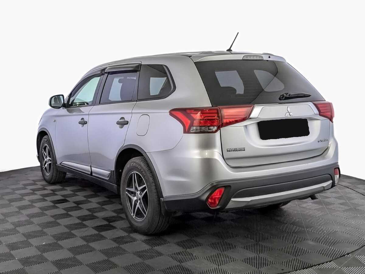 Mitsubishi Outlander 2015 года с пробегом. Фото: #6