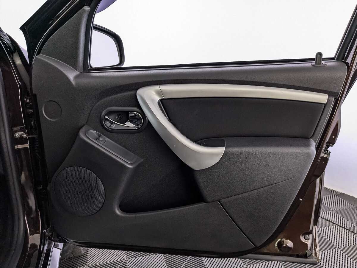 Б/У Ниссан Террано 2020 года. Фото: #18