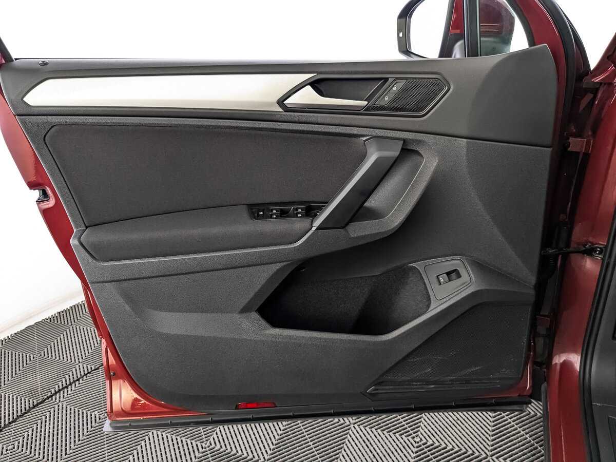 Volkswagen Tiguan 2020 года с пробегом. Фото: #14