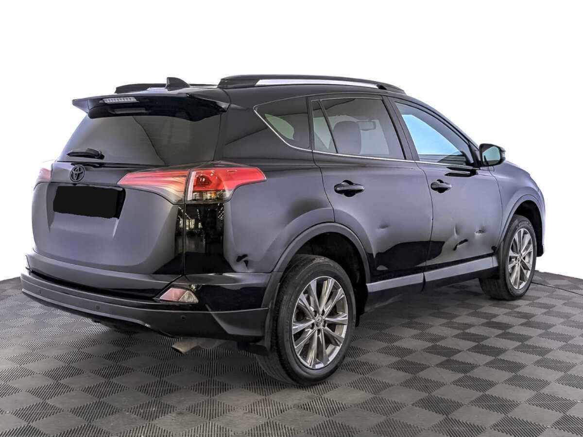 Toyota RAV4 2017 года с пробегом. Фото: #4