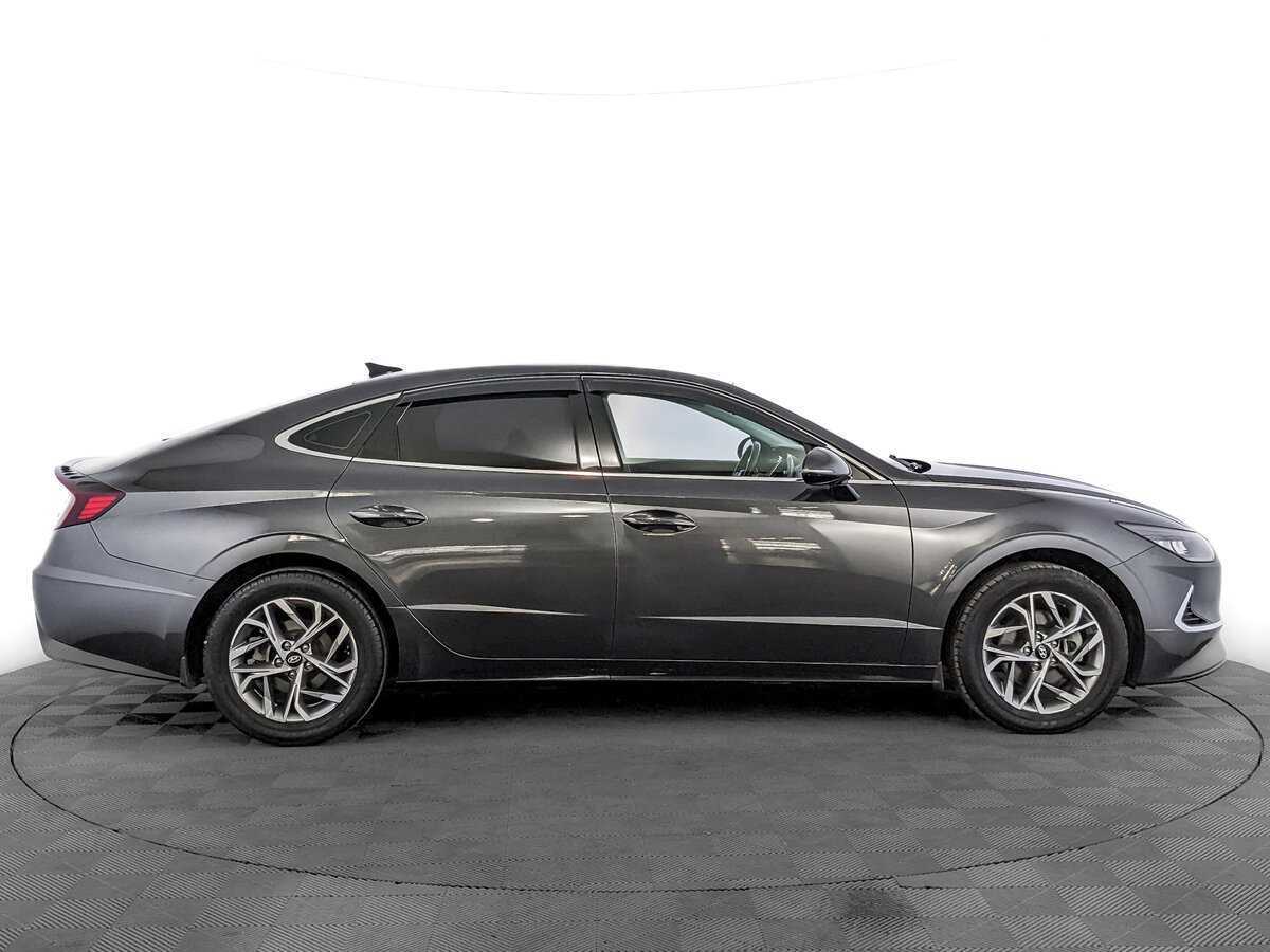 Hyundai Sonata 2021 года с пробегом. Фото: #3
