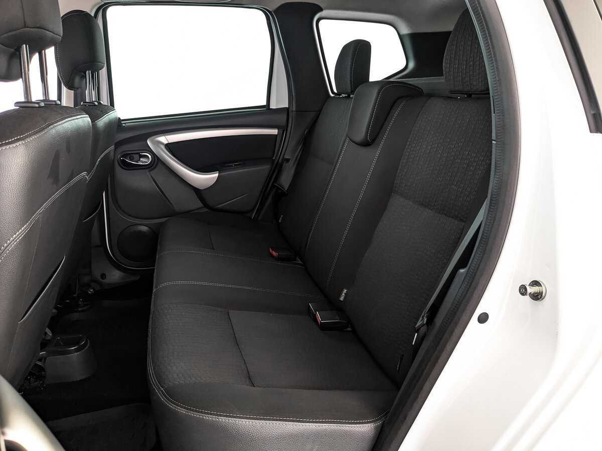 Б/У Ниссан Террано 2015 года. Фото: #13