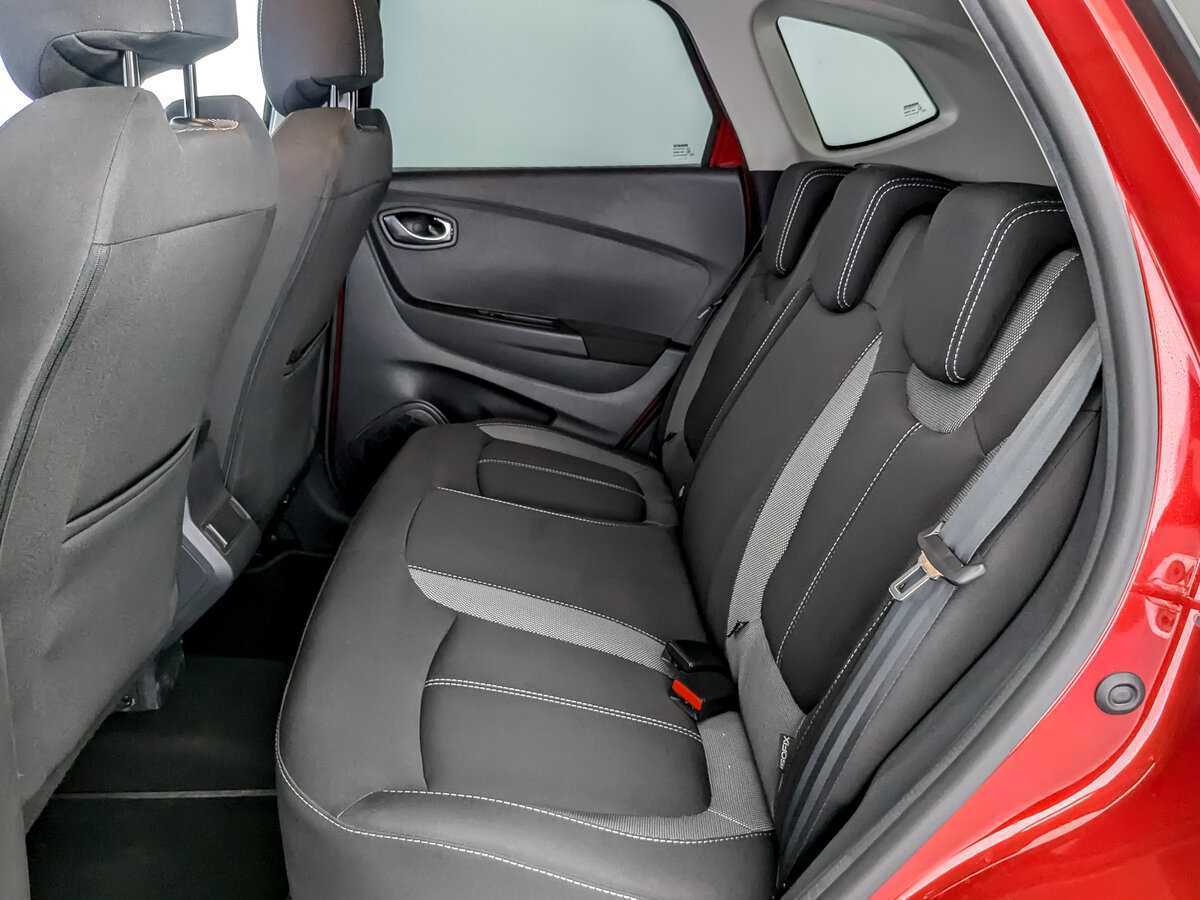 Б/У Рено Каптюр 2021 года. Фото: #9