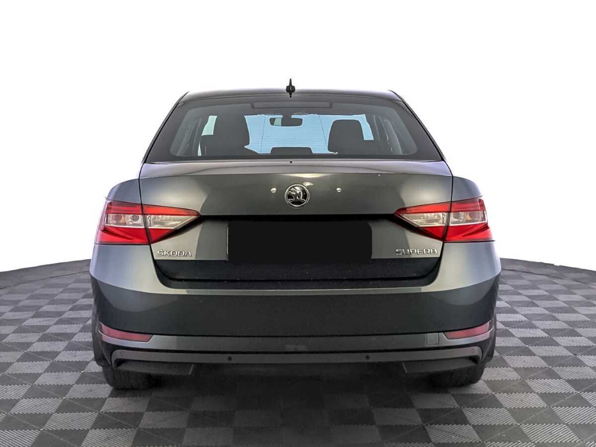 Б/У Шкода Суперб 2019 года. Фото: #5