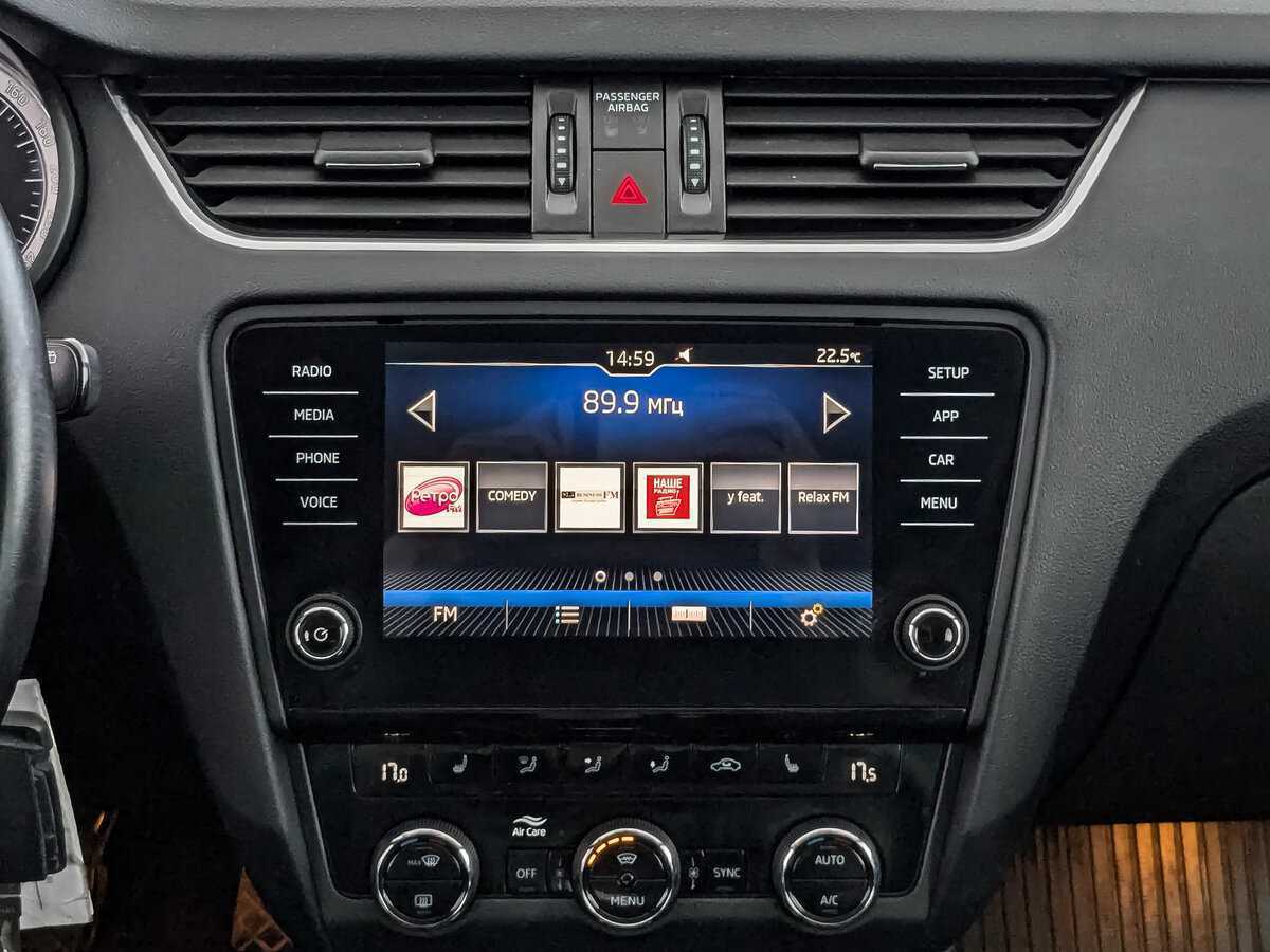 Б/У Шкода Октавия 2018 года. Фото: #11