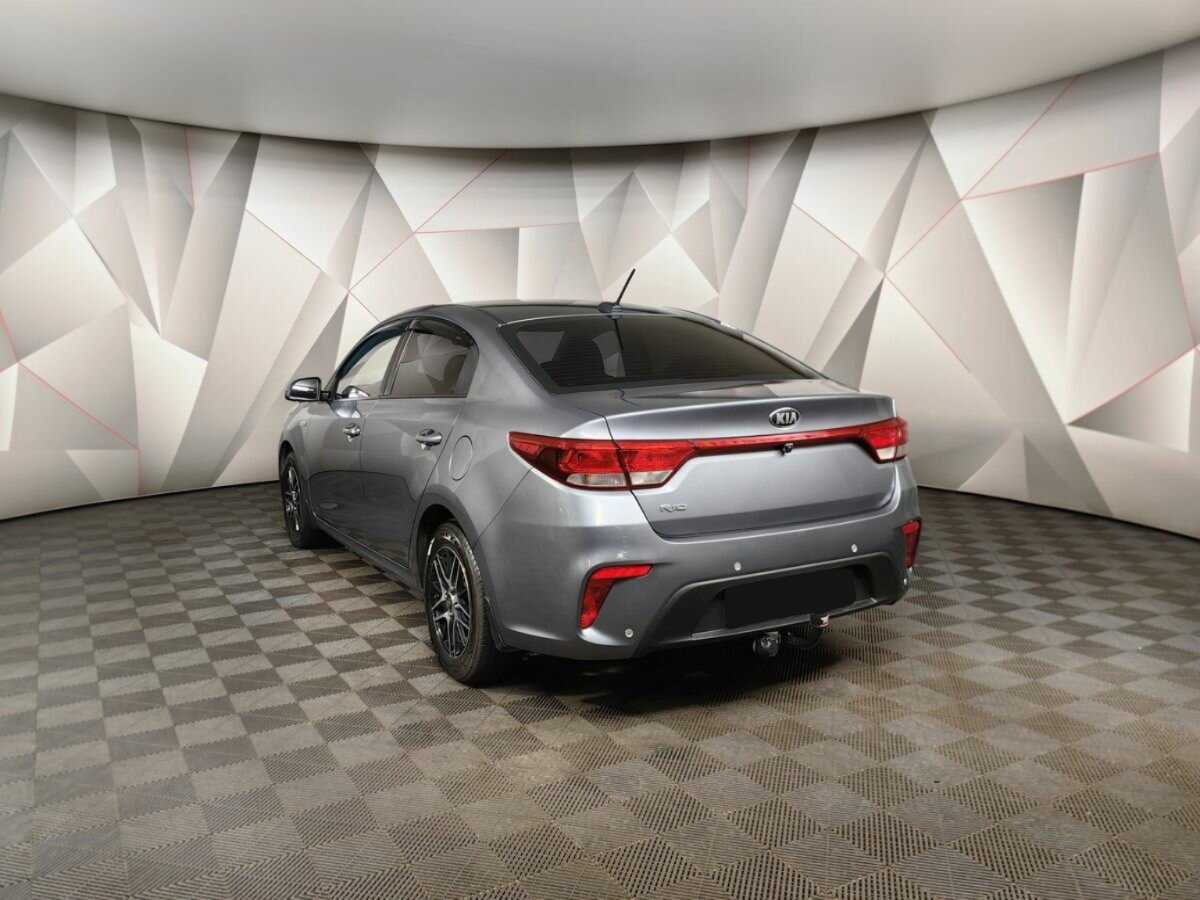 Б/У Киа Рио 2018 года. Фото: #3