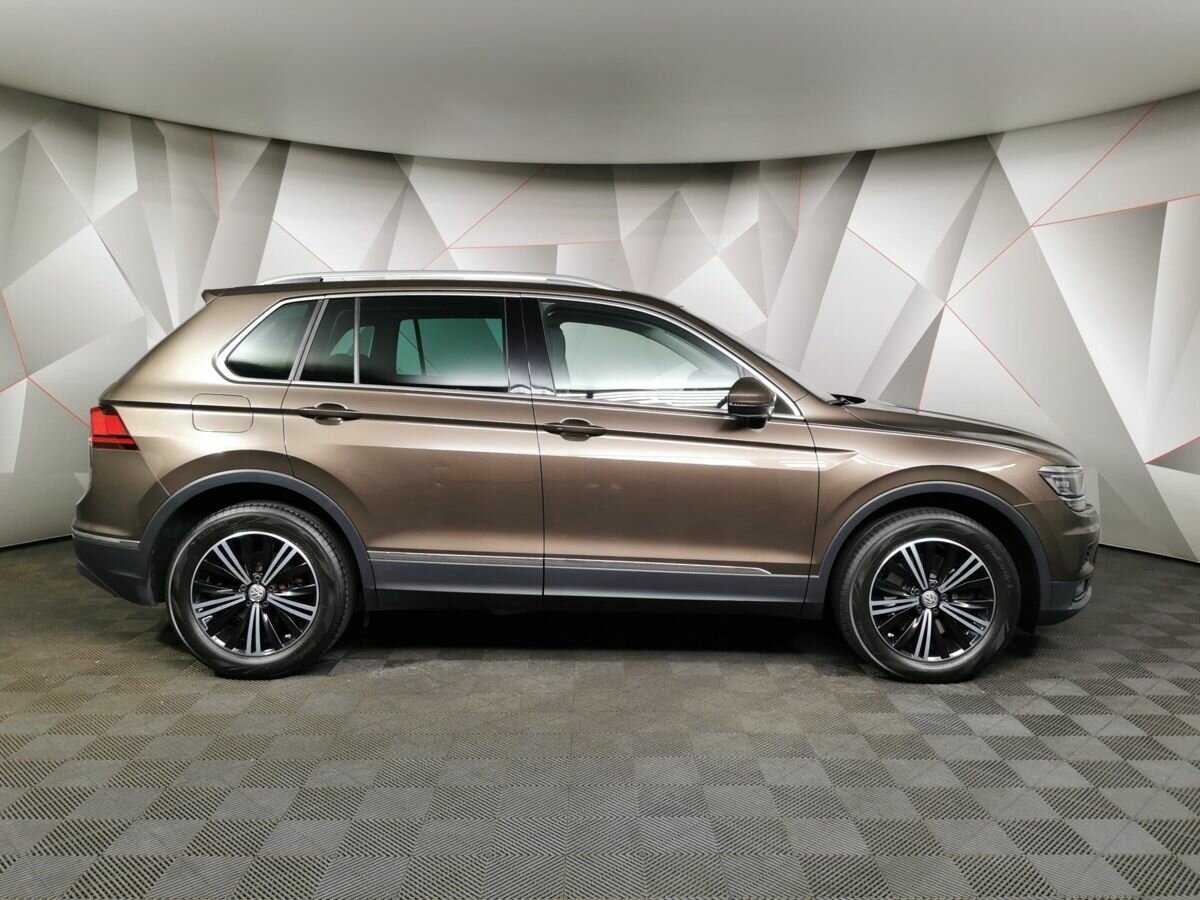 Volkswagen Tiguan 2018 года с пробегом. Фото: #5
