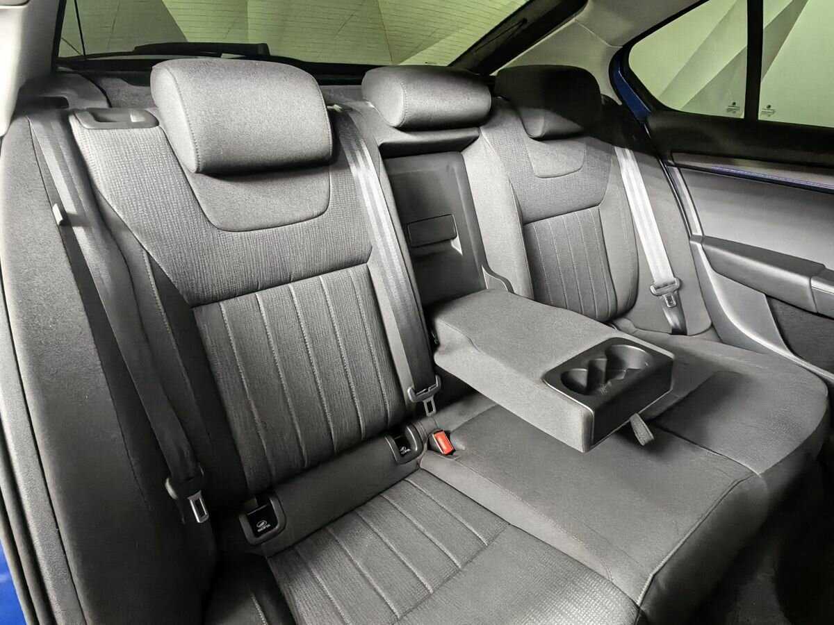 Б/У Шкода Октавия 2019 года. Фото: #12