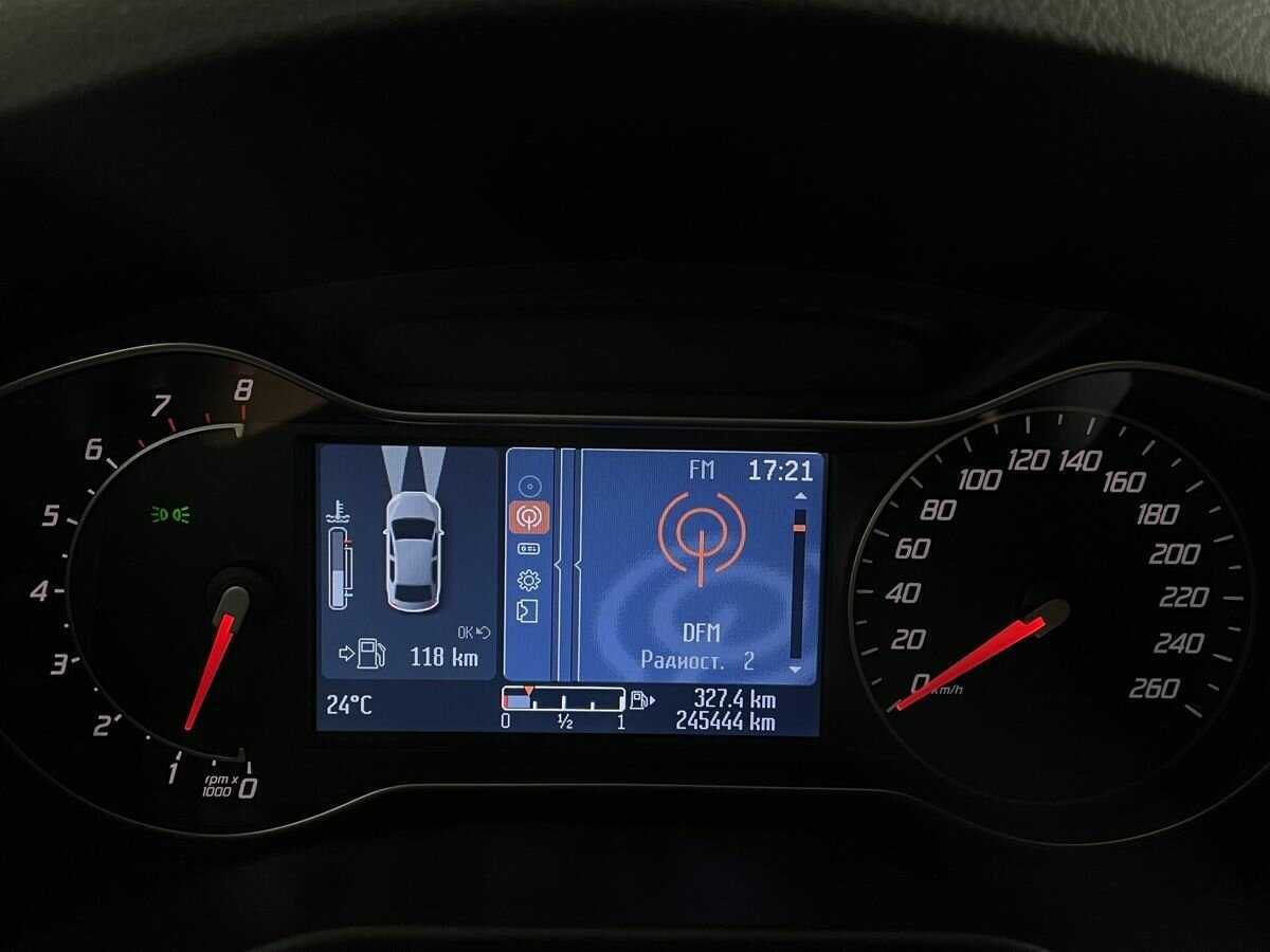 Ford Mondeo 2012 года с пробегом. Фото: #10